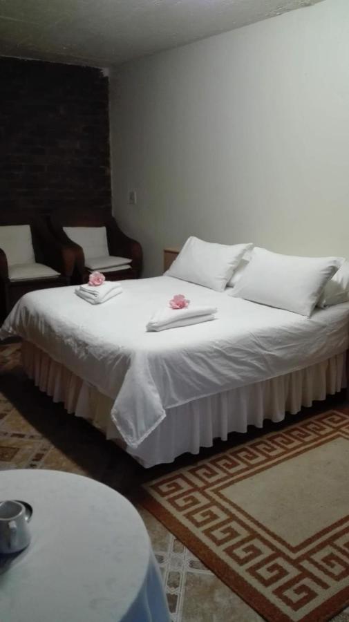 Camera Matrimoniale con Bagno Privato