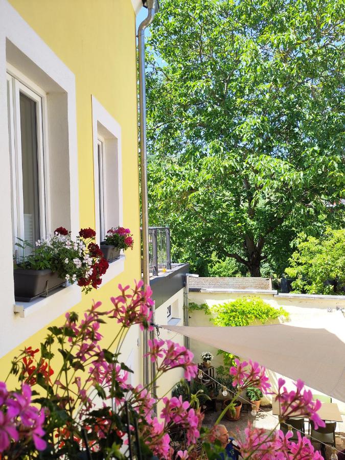 Ti's Herberge - Bed and Breakfast Minheim