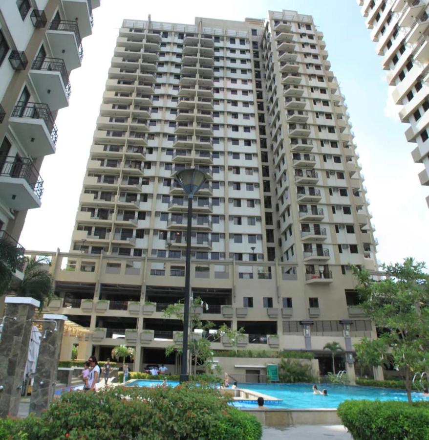 Cypress Towers Staycation - Bed and Breakfast Manilla