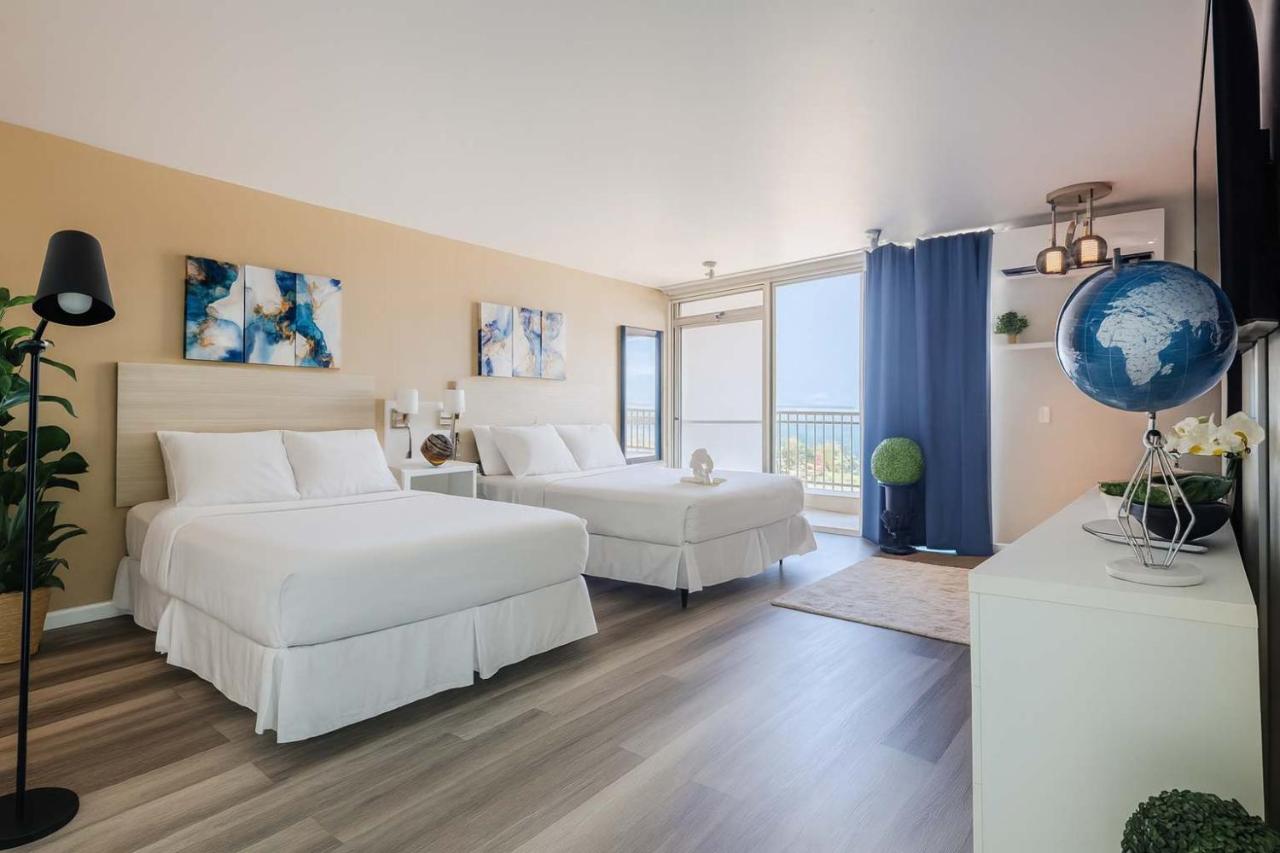 ESJ Towers Studio- Beach Access - B&B San Juan