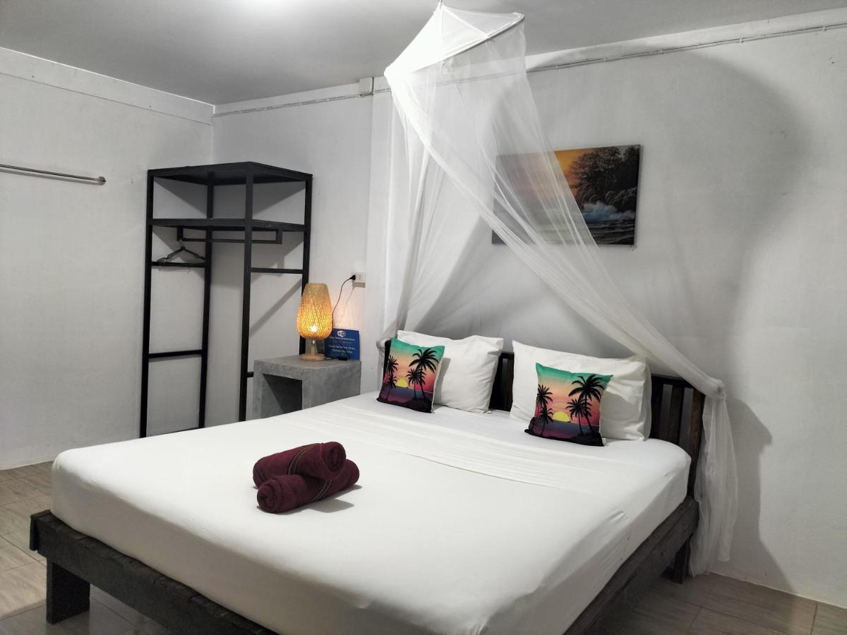 Lanta Rabbit Rooms - B&B Ko Lanta Yai