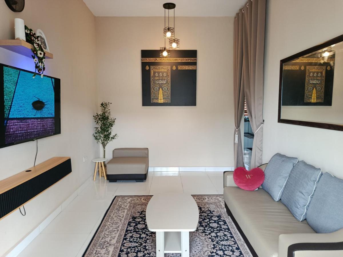 KNH Homestay - B&B Kangar