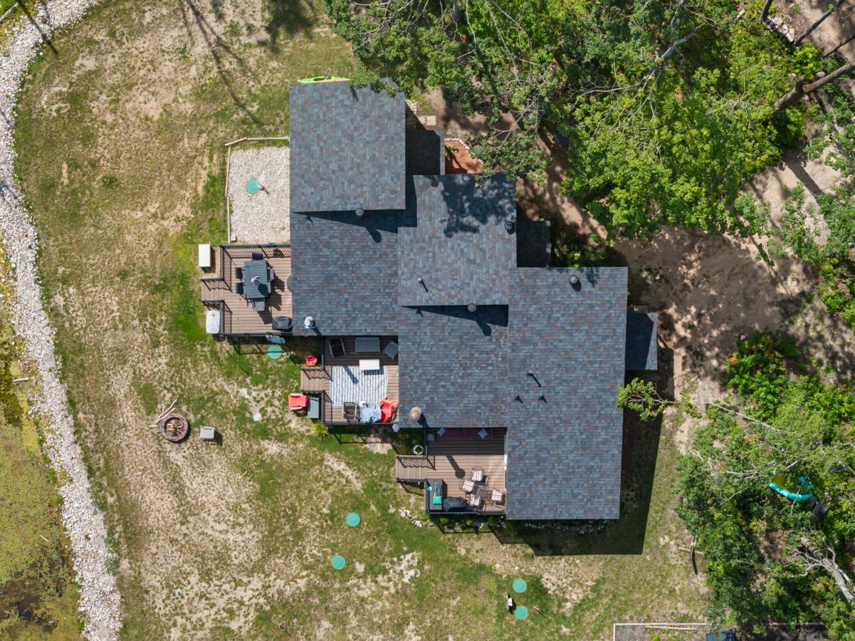 Quiet and Cozy Lakefront Home Near Mt Boyne - B&B Gaylord