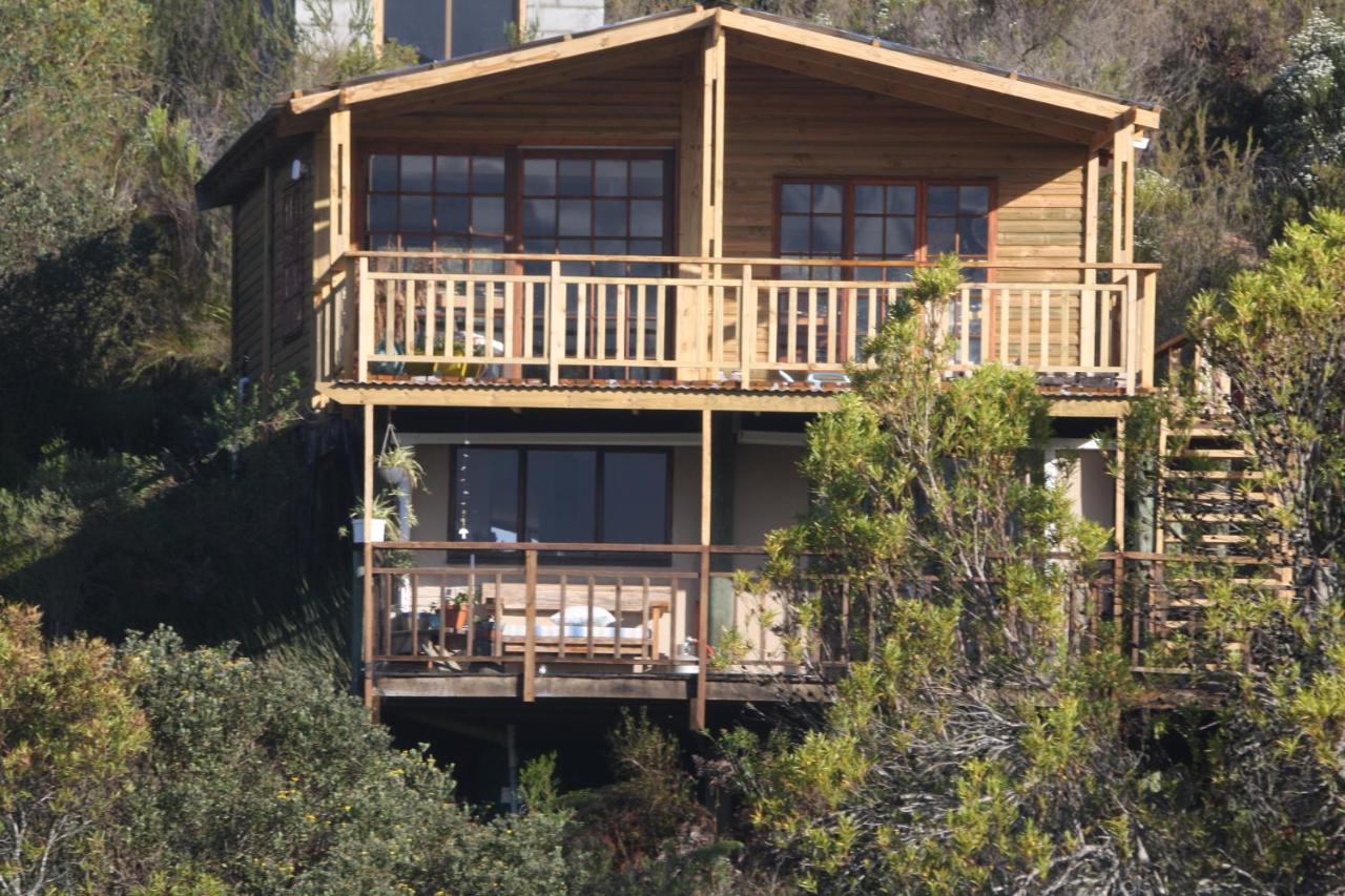 The Potters Hut - B&B The Crags