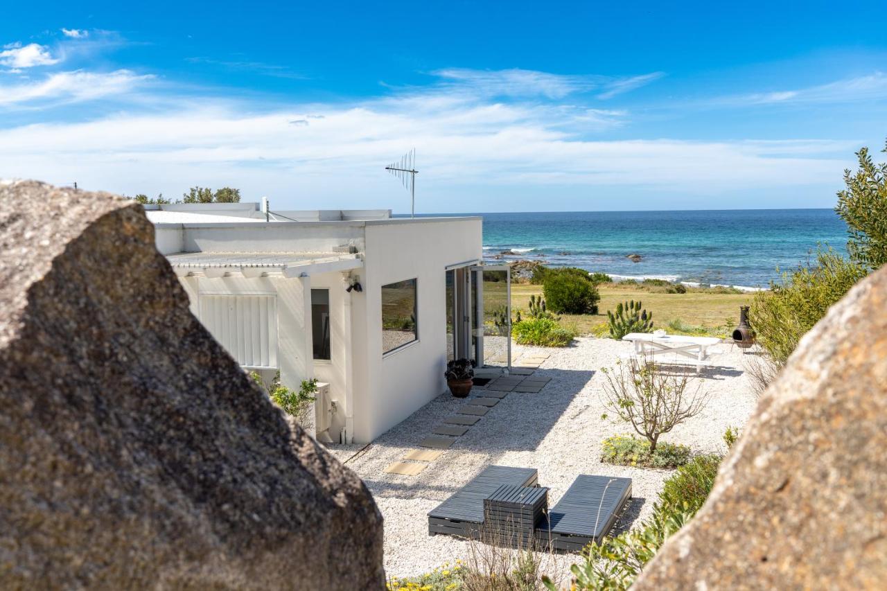 Saltwater - Absolute Oceanfront, Fire Pits, some Villas with Hot Tubs and Sauna - Chambres d’hôtes Falmouth