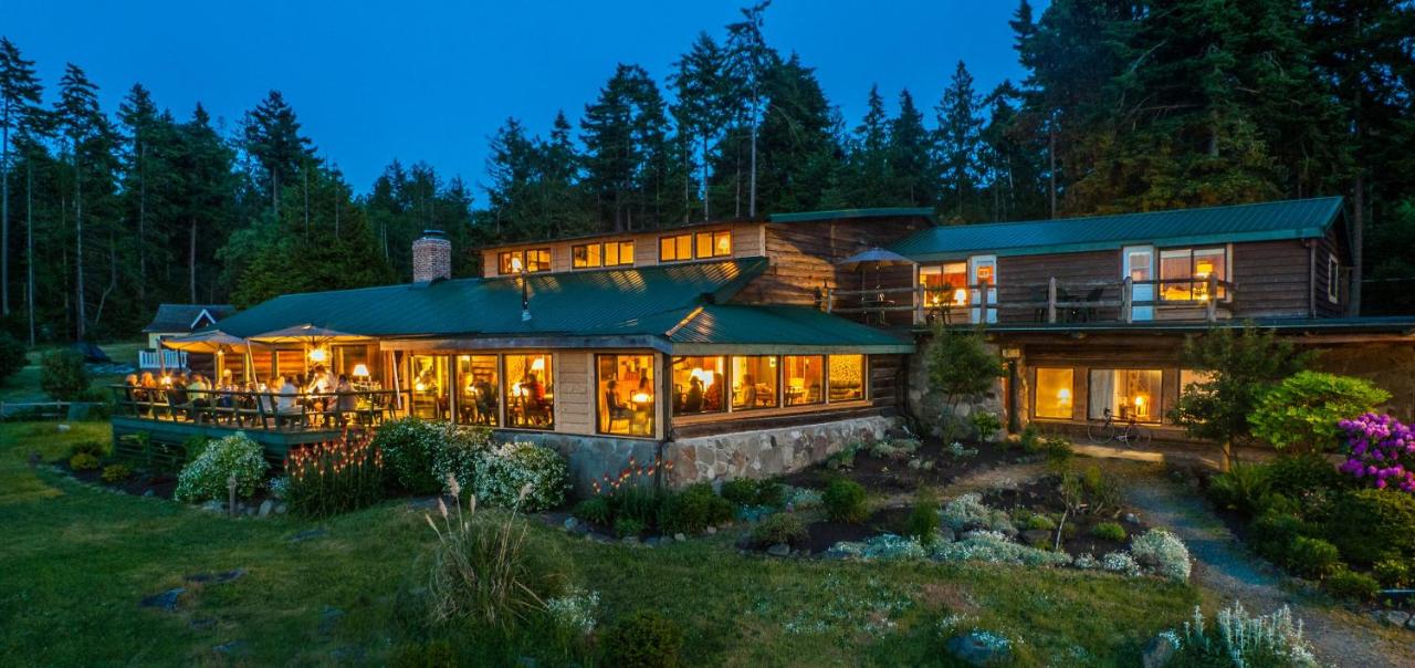 B&B Gabriola - The Surf Lodge and Pub - Bed and Breakfast Gabriola