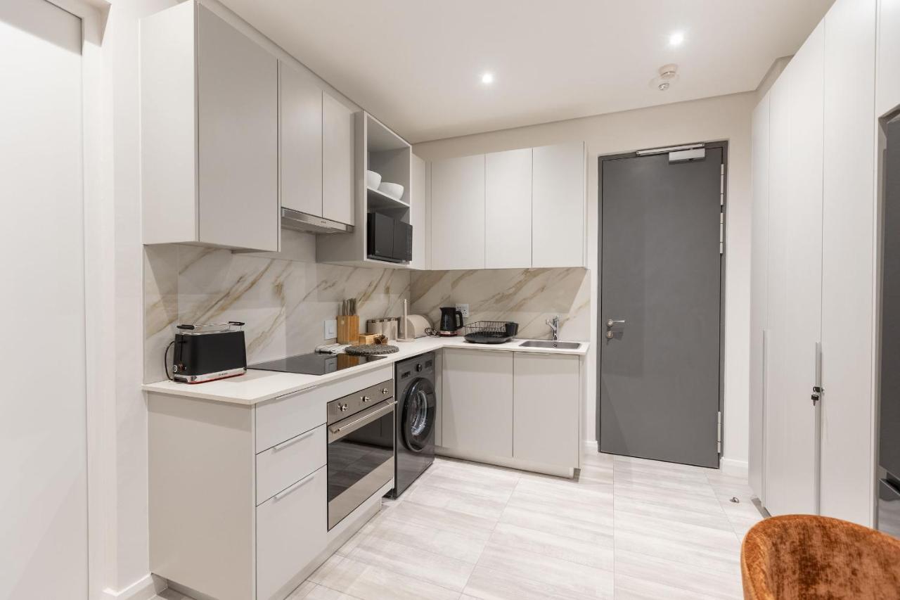 132 Menlyn Maine - Ferienwohnung Pretoria