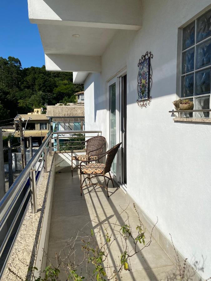 Standaard Tweepersoonskamer met Gedeelde Badkamer