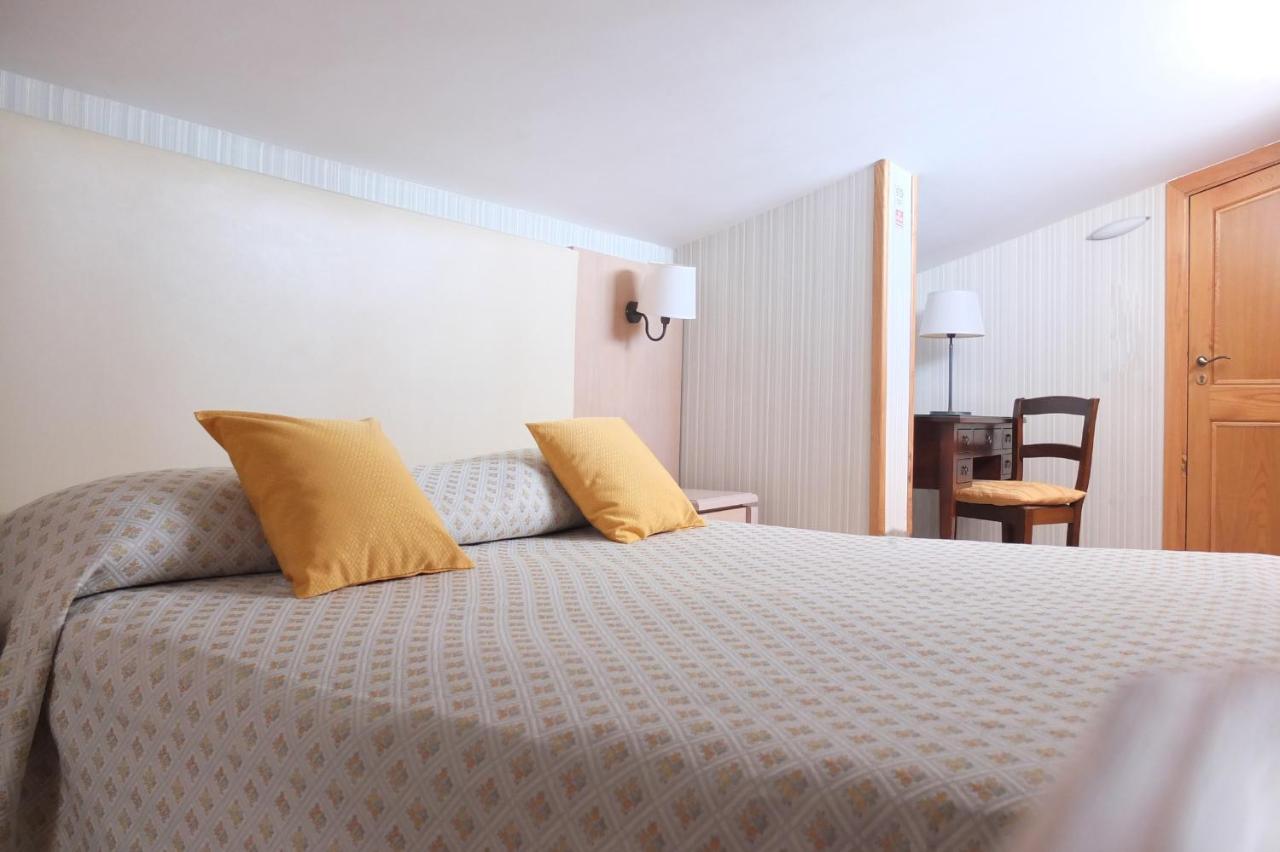 Hébergement Double avec Salle de Bains Privative - Mansardé