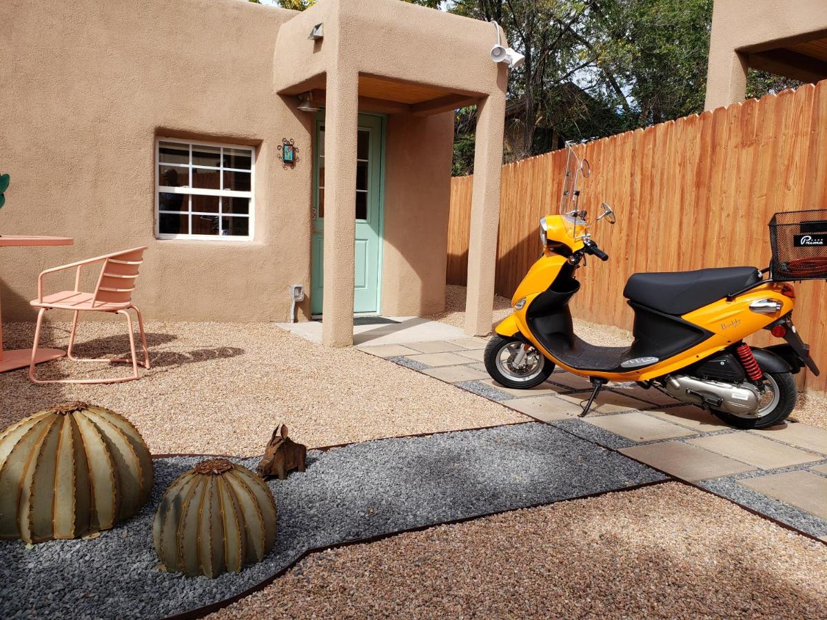 Hummingbird Haven Casita in Santa Fe, NM - B&B Santa Fe