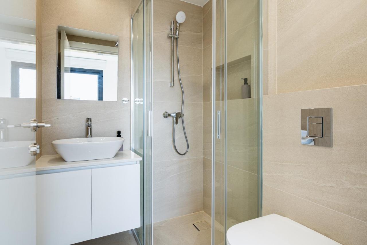 Appartement met 1 Slaapkamer, Balkon en Uitzicht op de Stad