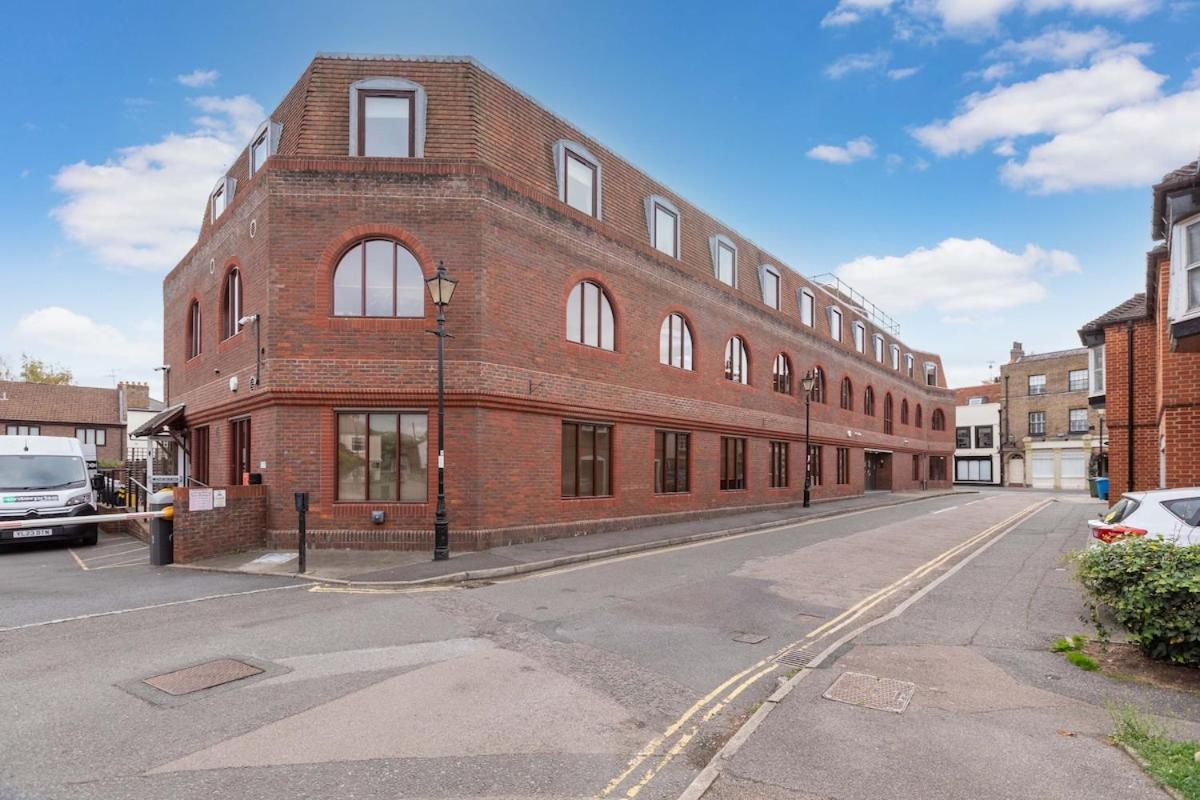 Stylish 2BR Apartment in Central Eton - B&B Eton