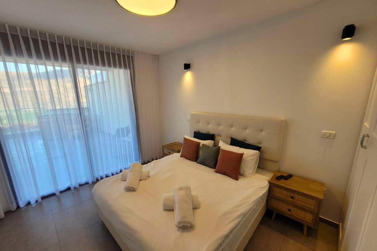 Appartamento con 2 Camere da Letto e con Piscina Privata