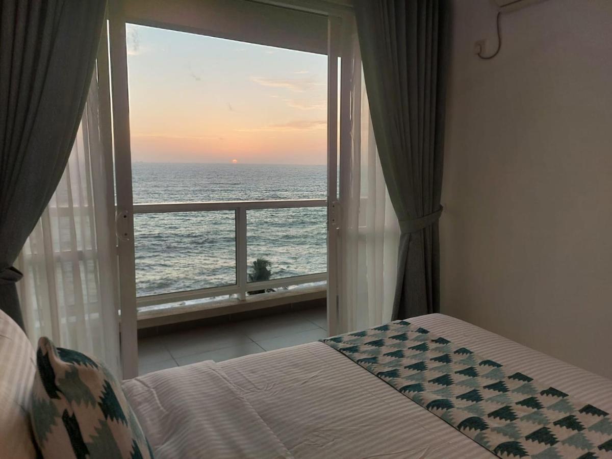 Suite Lit Queen-Size – Vue sur Mer