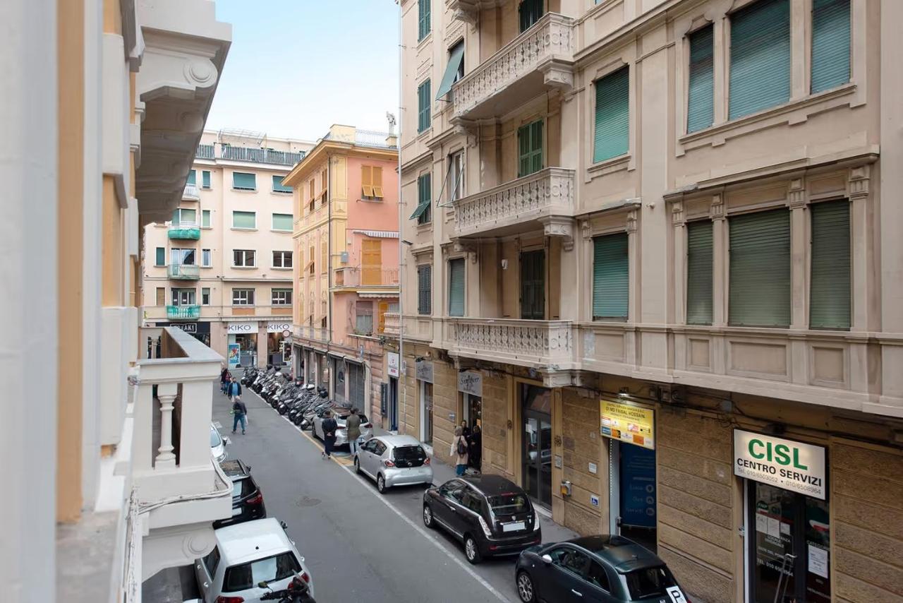 Benny appartamento 3 CAMERE DA LETTO ad uso ESCLUSIVO Genova Aeroporto - B&B Genoa