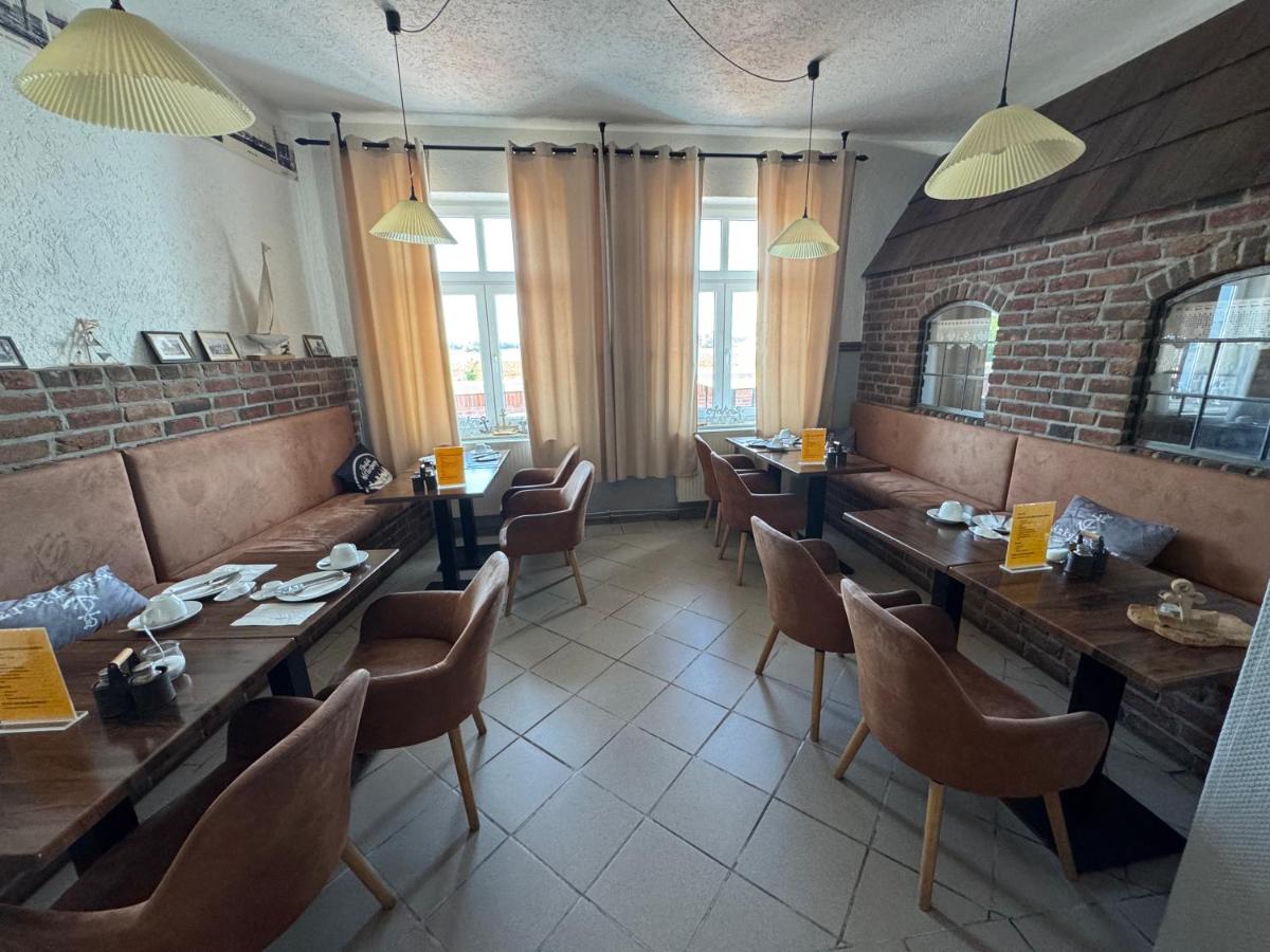 Pension zum goldenen Anker direkt an der Elbe - B&B Wittenberge