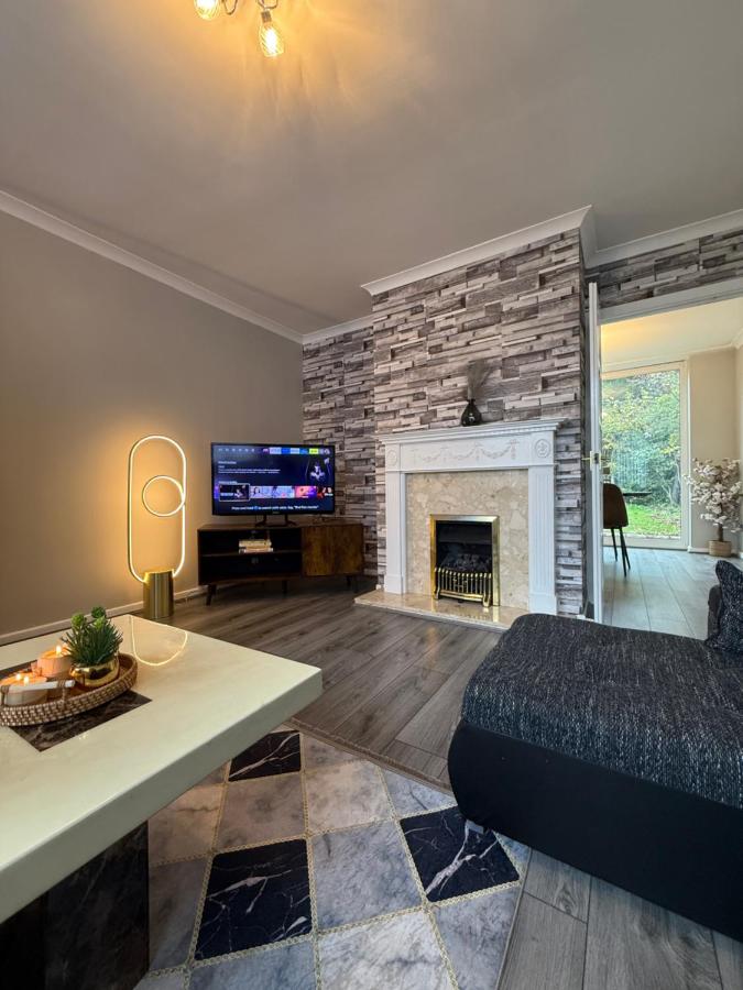 3 BR Family & Contractors Near NEC & Bhm Airport Parking 3 - B&B Olton