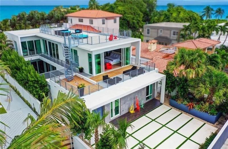 Villa Solara by Rove Travel - Home with Pool & Balcony - B&B Fort Lauderdale