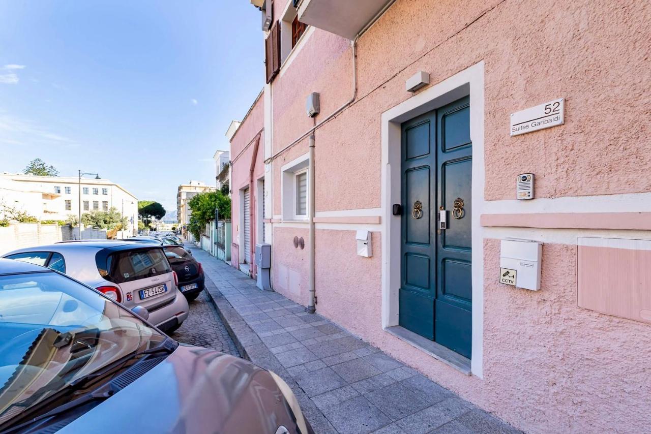 Charming & Luxurious Suite Garibaldi BIG - Fully equipped & renovated - Old Town - B&B Olbia