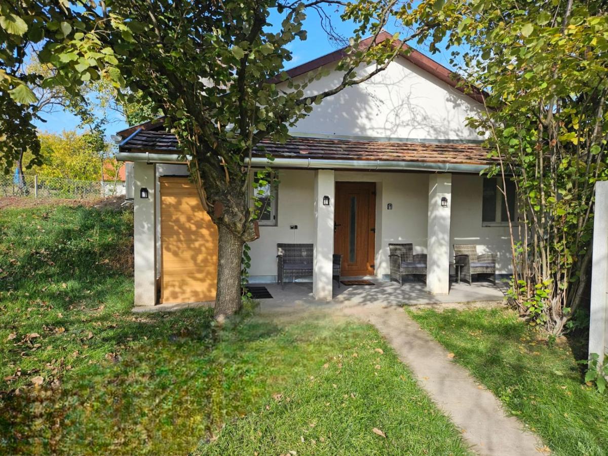 Marina Cottage - Chambres d’hôtes Enying