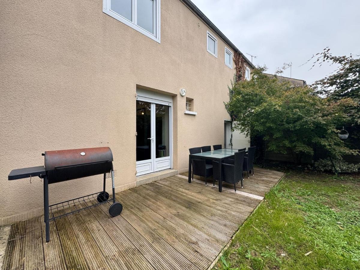 28 rue Louis Bleriot 72700 Alonnes - Bed and Breakfast Allonnes