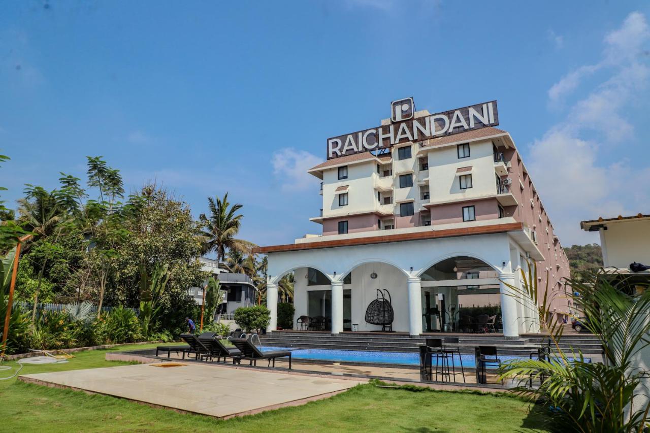 Botanical 1BHK Retreat - Mangrove View, Pool, Parking - Near Beach - B&B Candolim