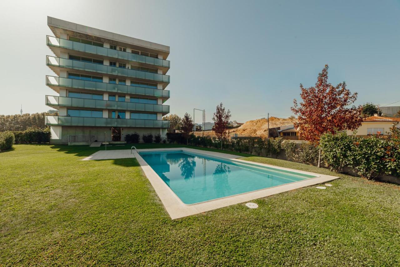 Amazing Pool Apartments by Vacationy - B&B Gervide