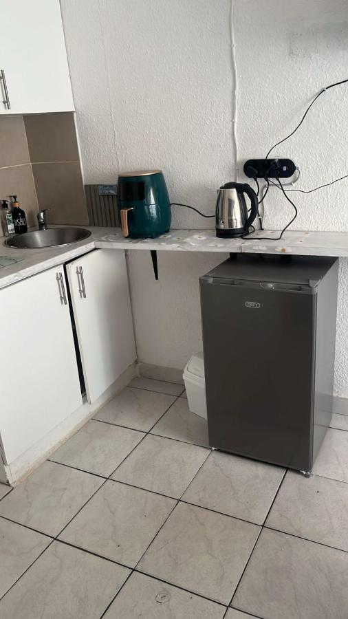 12 on lake Grassy Park - B&B Brookwood