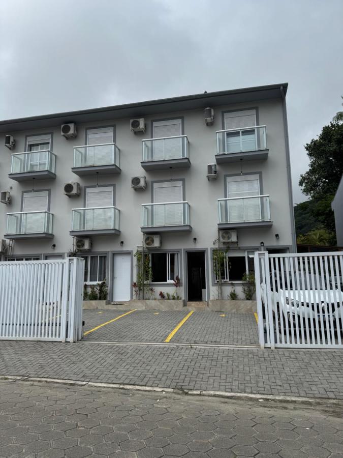 Apto Novo Duplex em Juqhey - B&B Juqueí