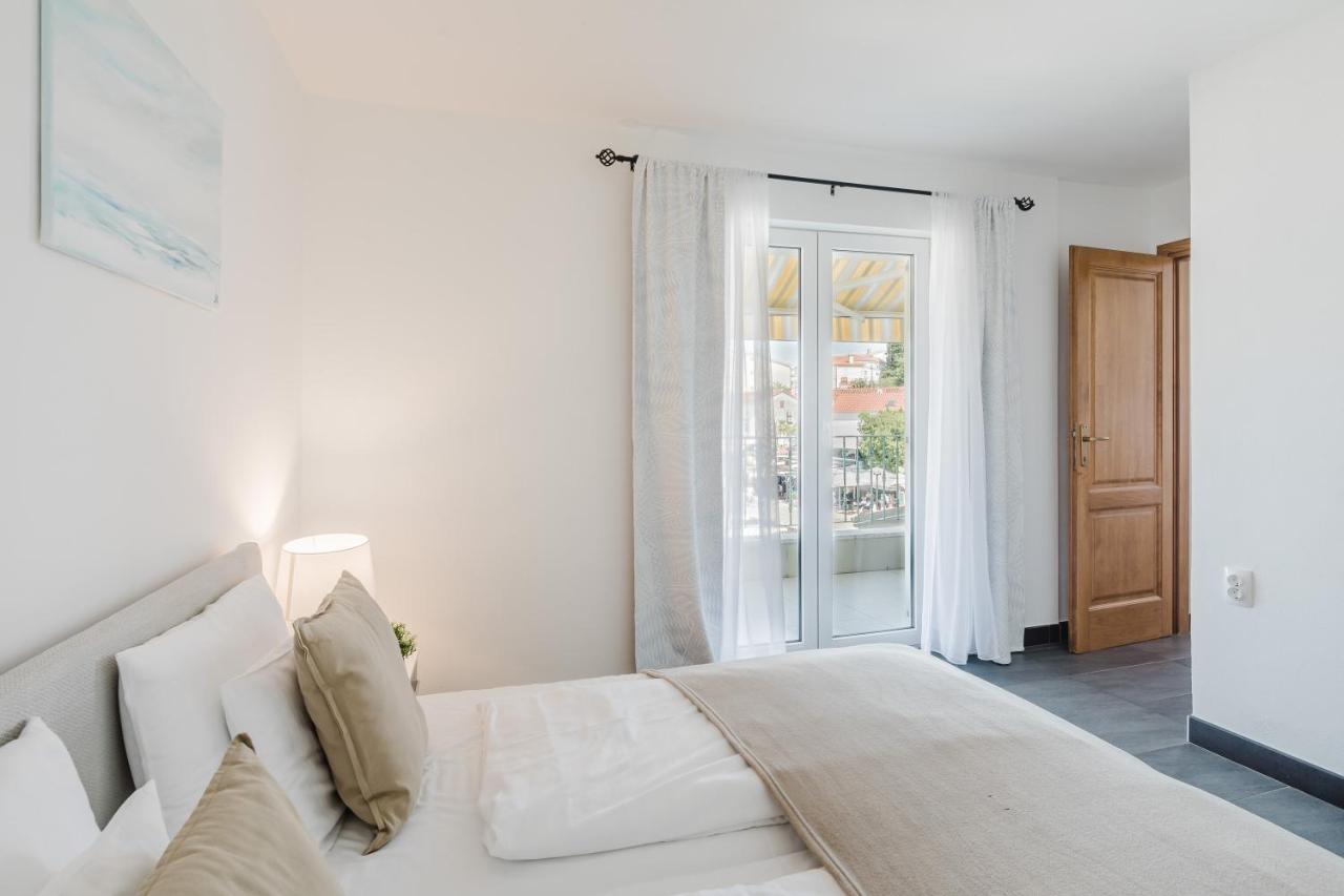 Apartments Obala - Ferienwohnung Malinska