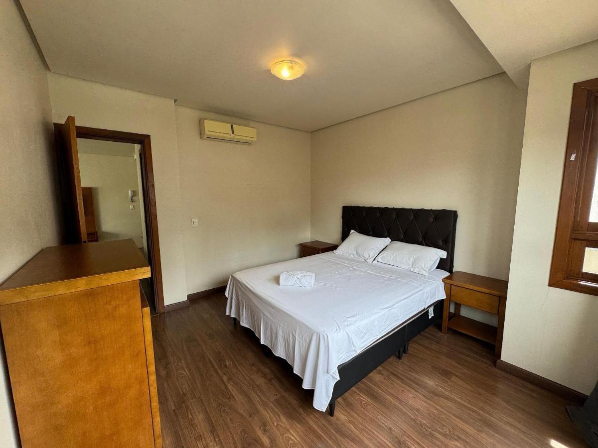 Apê Novo Centro de Gramado 02 dorm - B&B Gramado