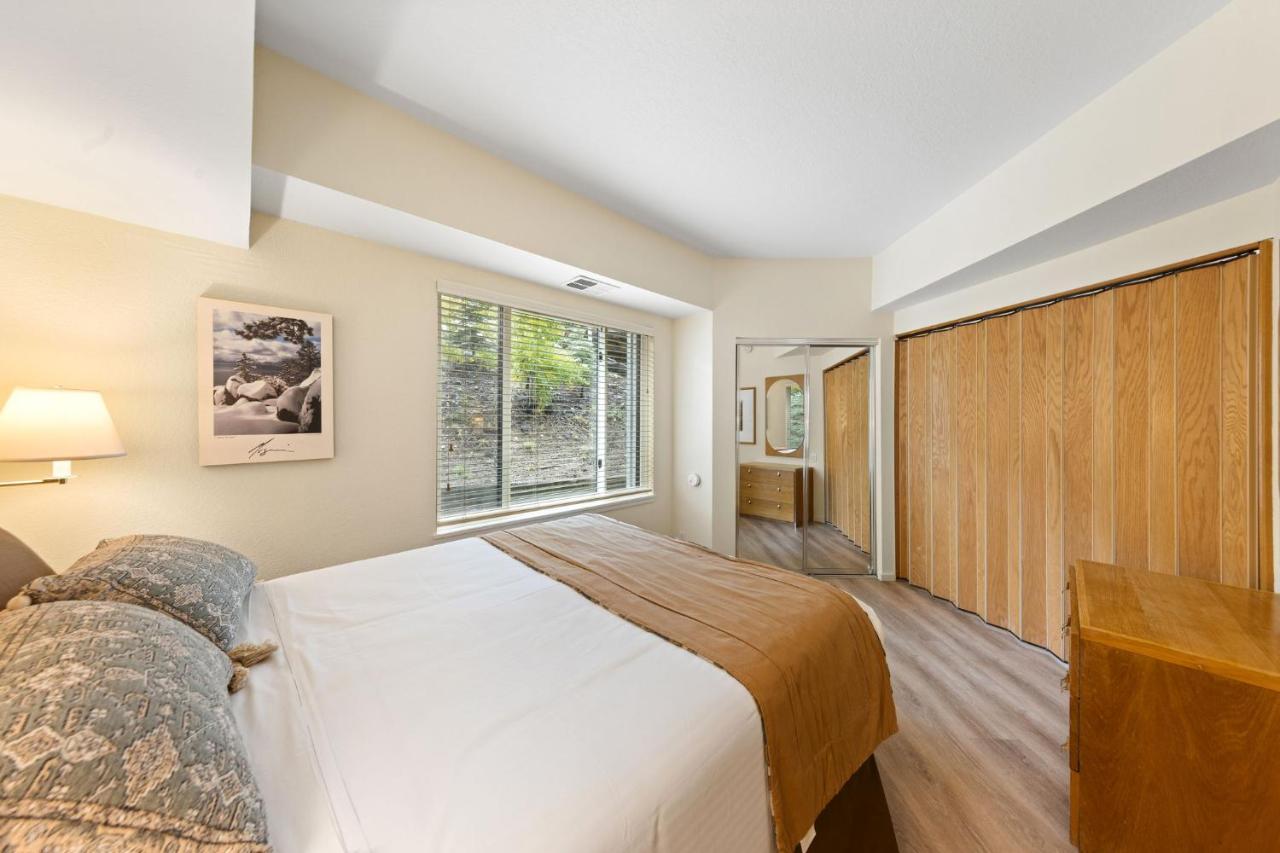 Palisades Tahoe Lodge Rentals One Bedroom #120 - Chambres d’hôtes Olympic Valley