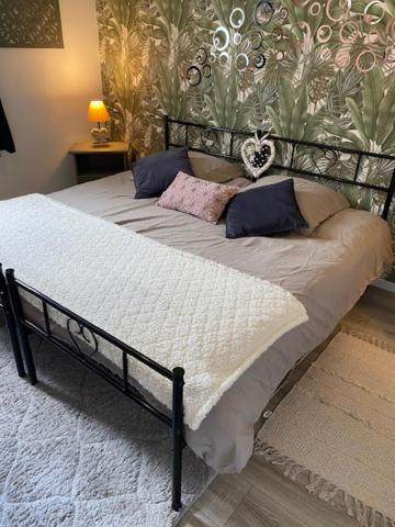 Charmant Logis a la campagne - B&B Ardentes