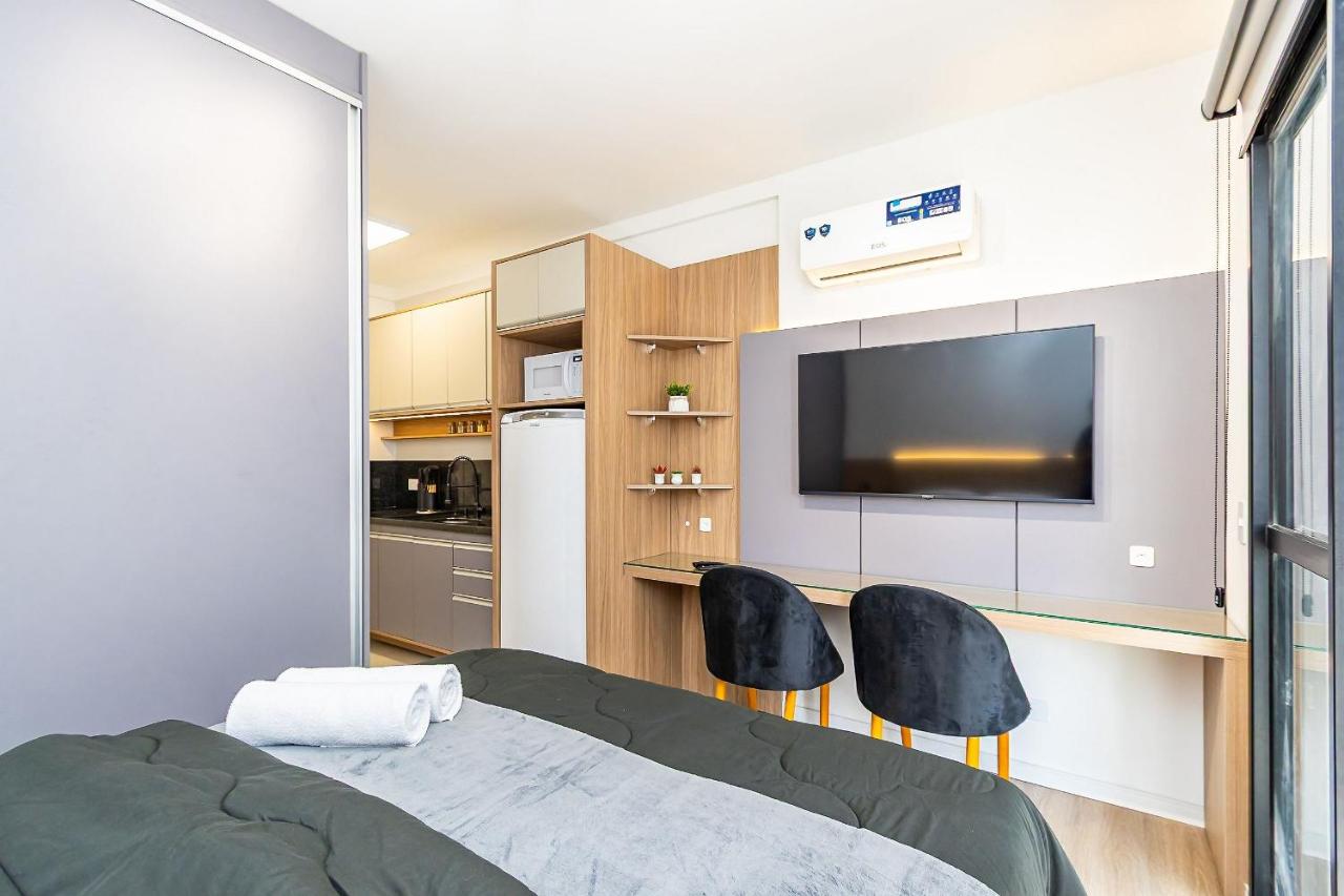 Studio Completo com Garagem no Batel - SOH0303 - B&B Curitiba