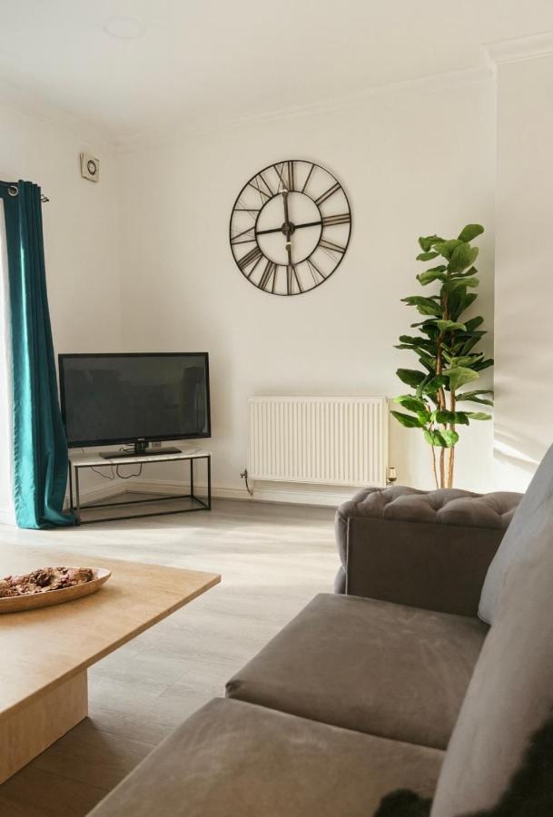 Modern 3-Bed Townhouse Manchester City Centre Free Parking - B&B Manchester