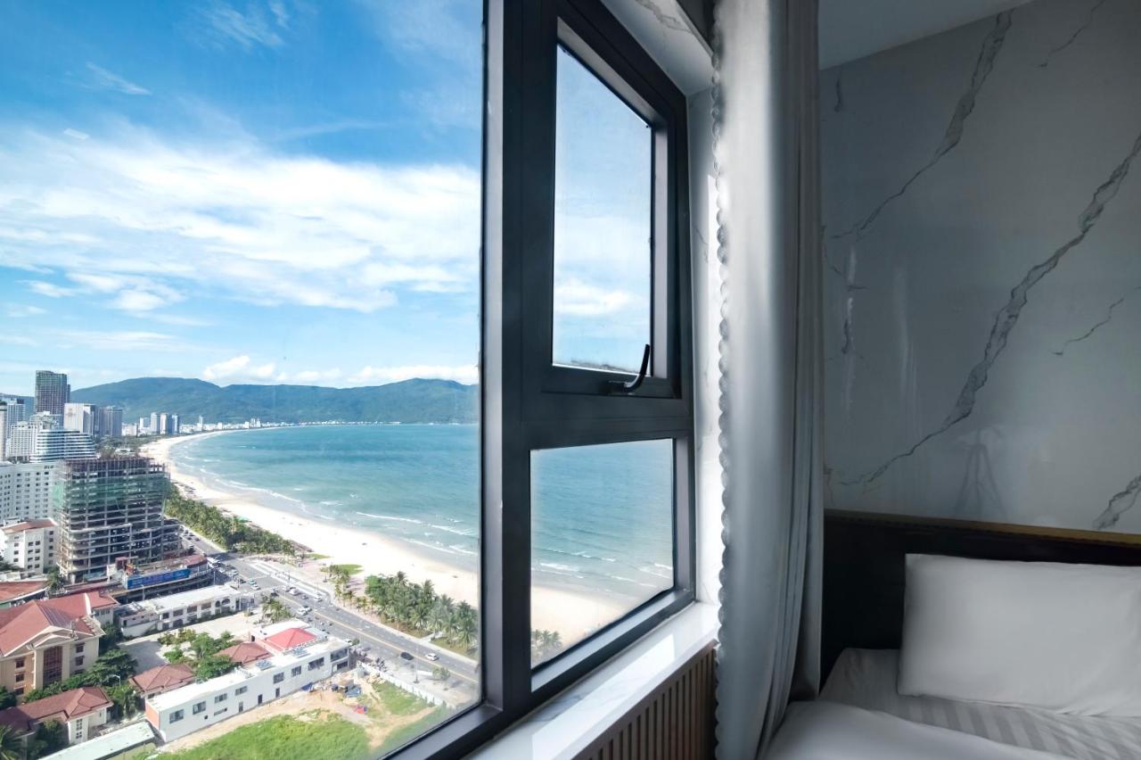 2BR Apartment by My Khe Beach - Beachfront escape - B&B Da Nang