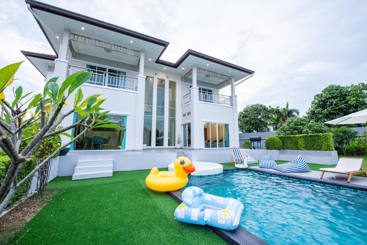 Tidal Coast Villa Pattaya - B&B Ban Huai Yai