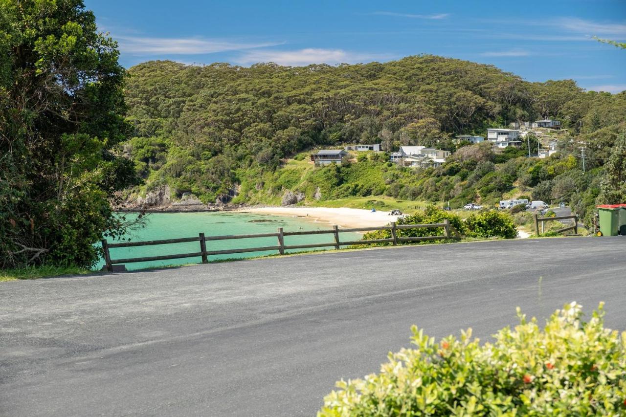Seascape - B&B Seal Rocks