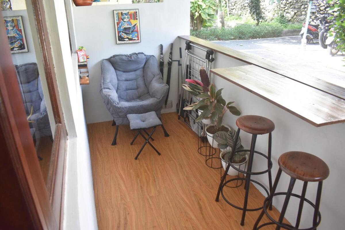 Banana Room Near to Kuta Legian Beach - B&B Legian