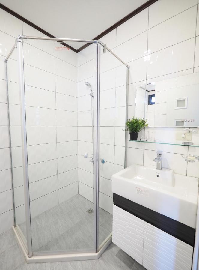Quadruple Room with Shower