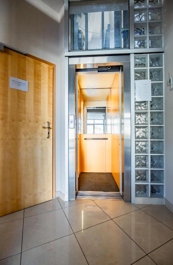 Aparthotel CITY - Chambres d’hôtes Trnava