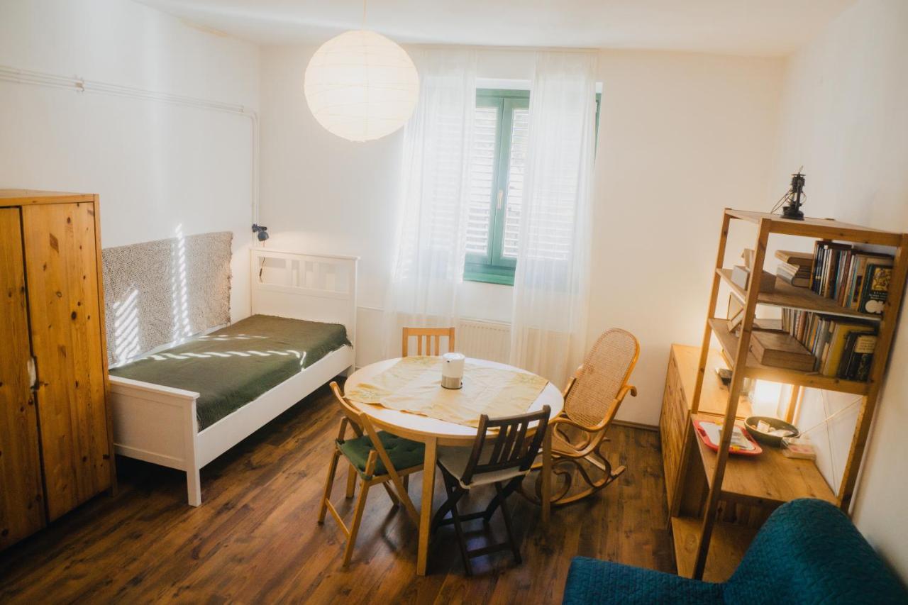 Bolgárkert Family House - B&B Budapest