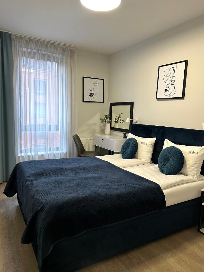 Two-Bedroom Deluxe Apartment with Balcony