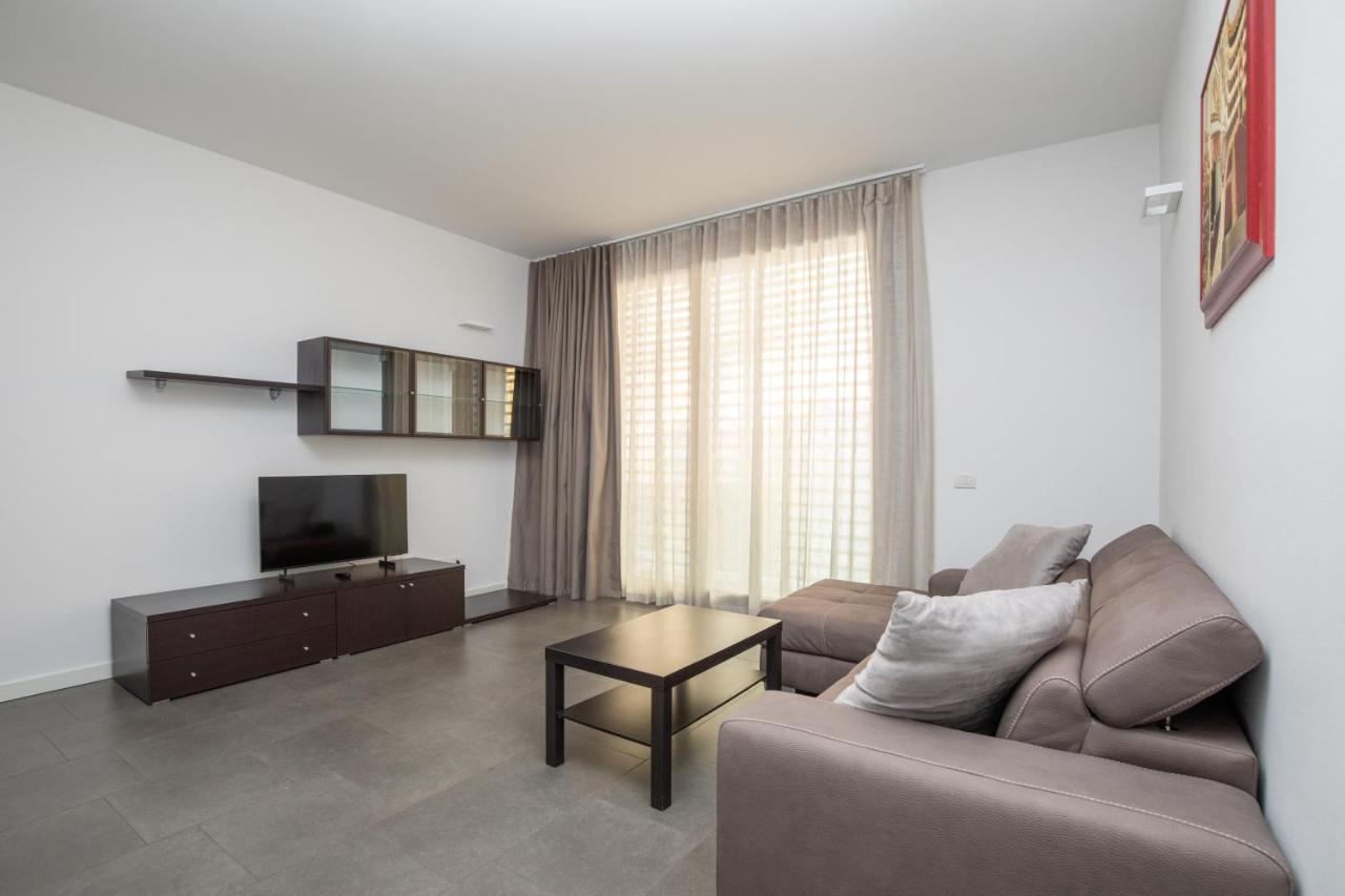 Appartamenti Torre del Capitano - B&B Cremona