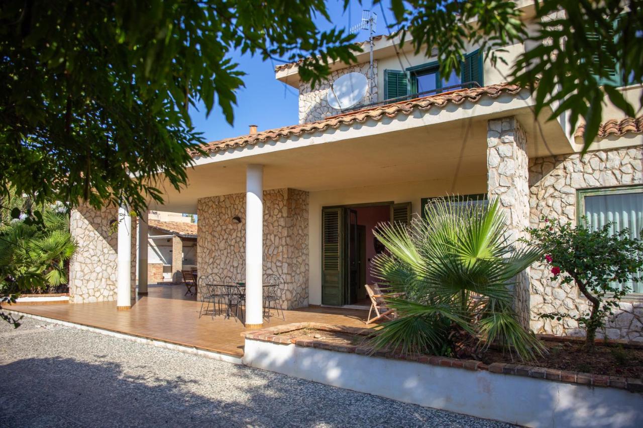 Solemar Sicilia - Villa Anastasia - B&B Ficarazzi