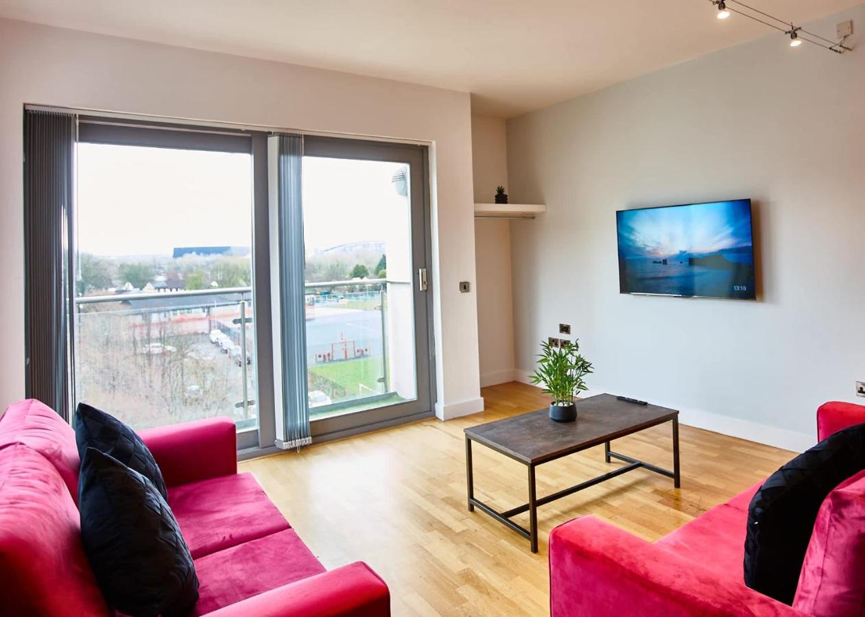 The Rose Quartz Suite - B&B Manchester