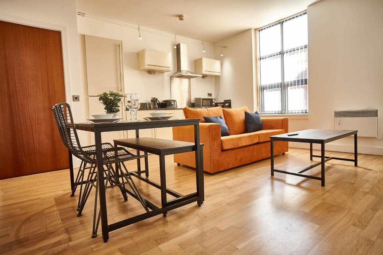 The Tourmaline Suite - B&B Manchester