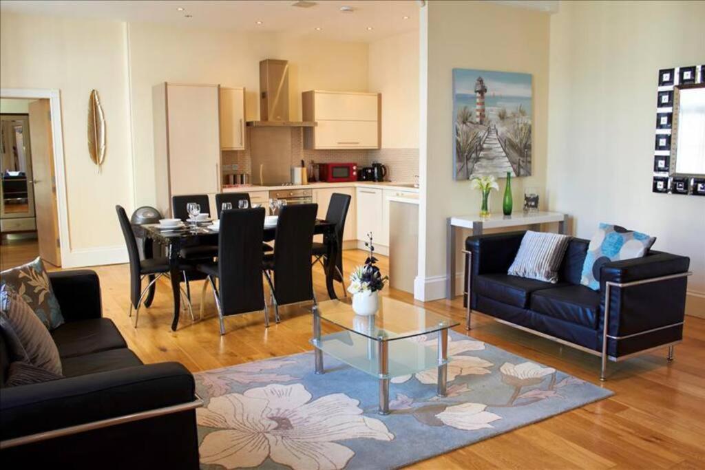 The Coral Suite - Ferienwohnung Southport