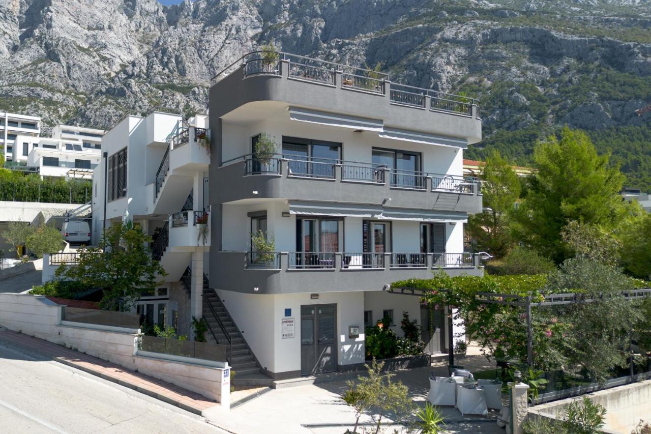 La Storia Apartments - B&B Makarska
