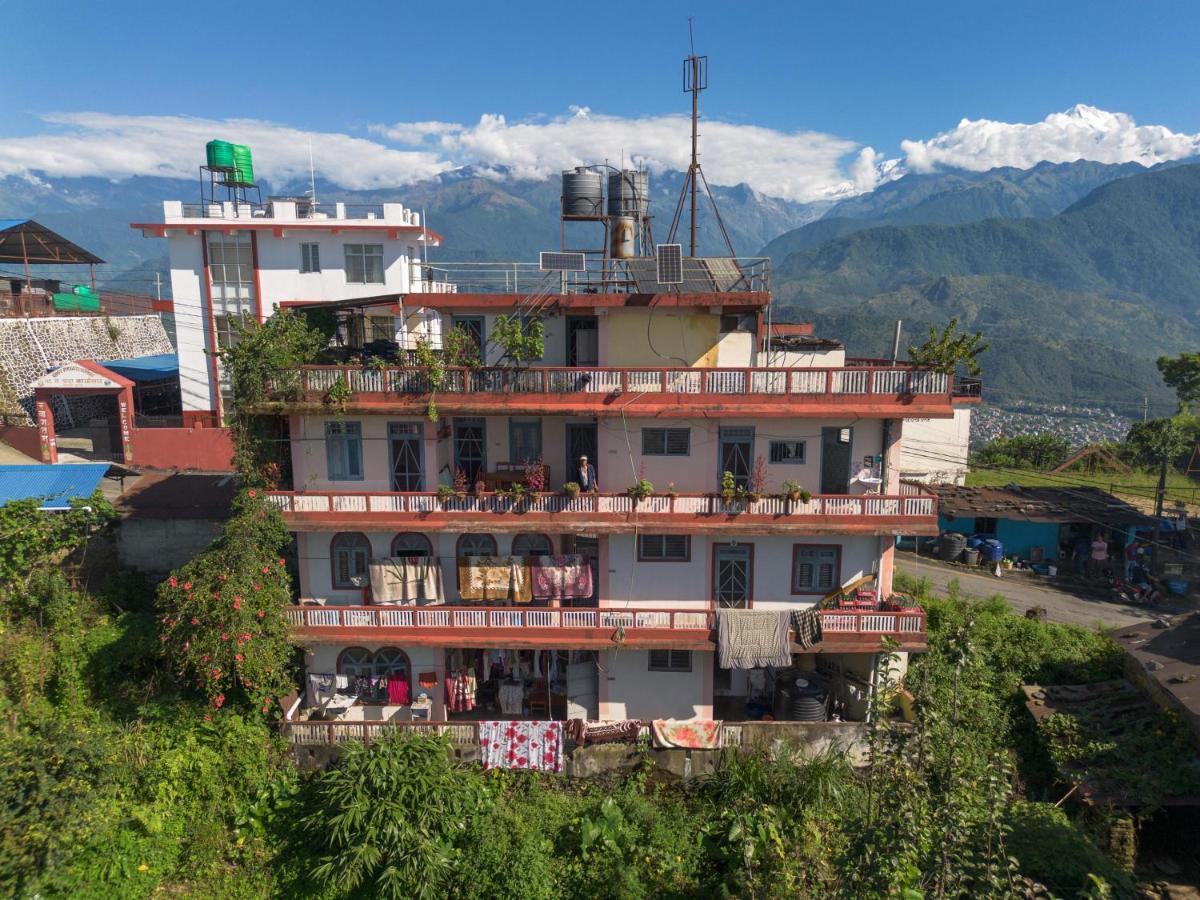 Base Top Lodge - B&B Pokhara